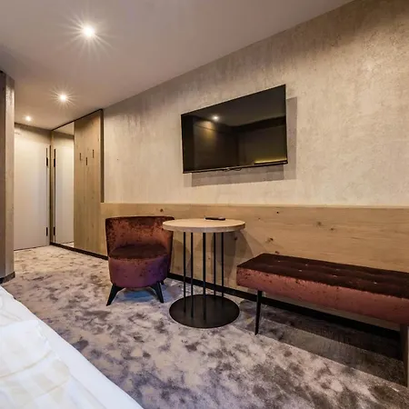 Bruecke 4* مايرهوفن