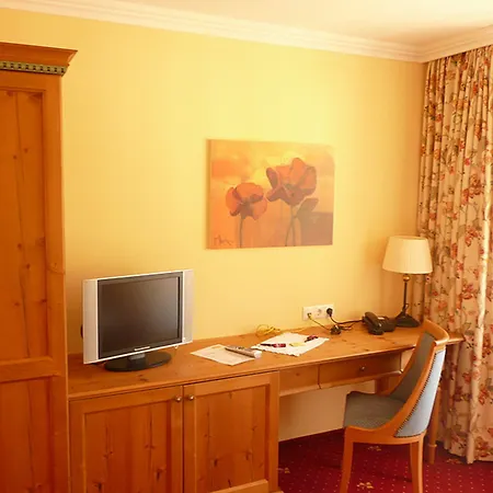 Hotel Bruecke Mayrhofen