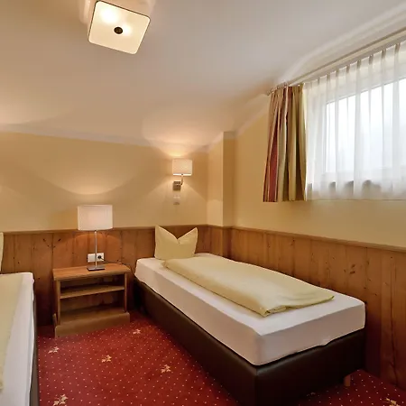 Hotel Bruecke Mayrhofen