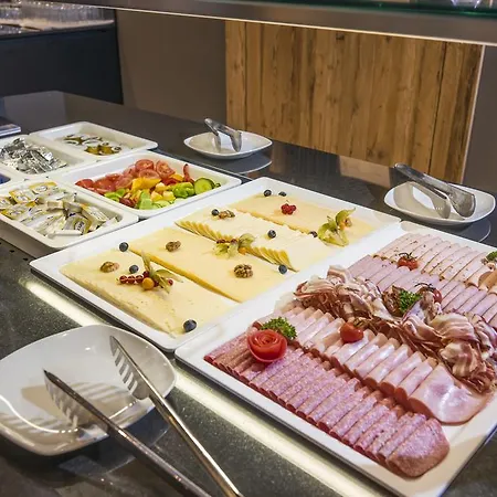 Hotel Bruecke Mayrhofen