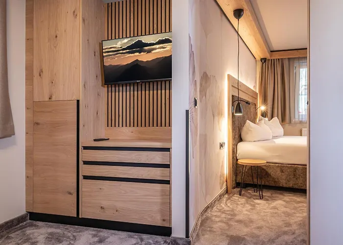 Hotel Bruecke Mayrhofen