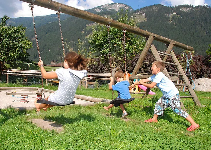 Bruecke Szálloda Mayrhofen