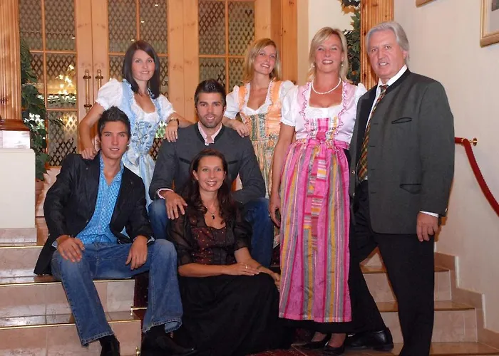 Bruecke Szálloda 4*