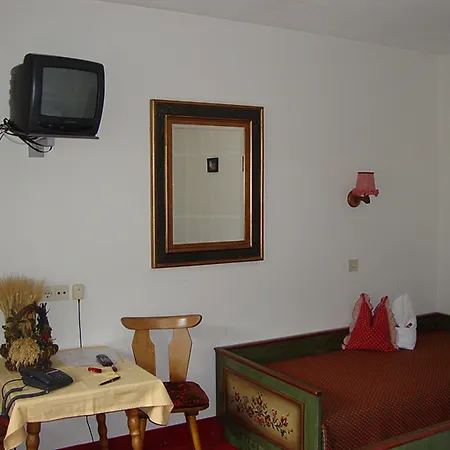 Brücke Hotel
